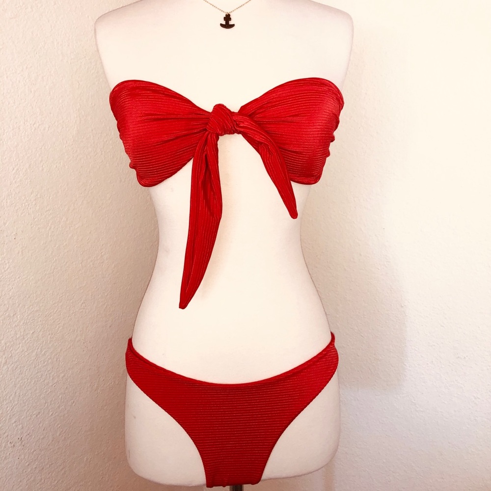 SOLD $80 LaHANA Swim SET!